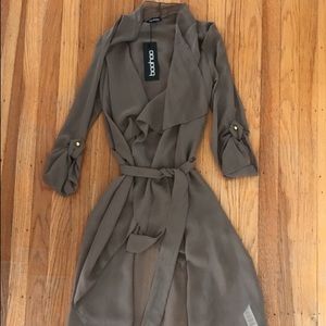 NWT Boohoo Waterfall Duster (Small)